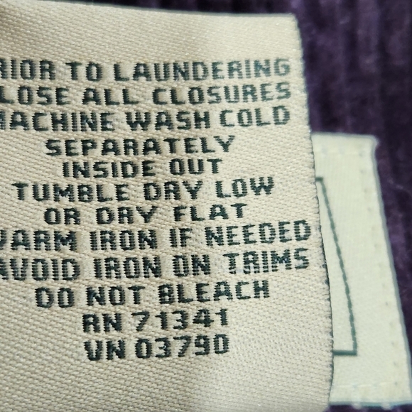𝅺Size M L.L.Bean Corduroy Jacket Eggplant color Lightly Insulated - Picture 12 of 15